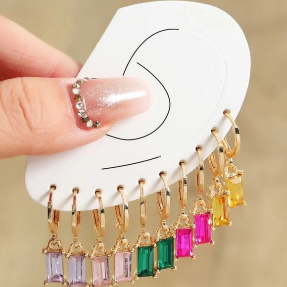 Rhinestone Decor Earrings - Picture 1 of 3